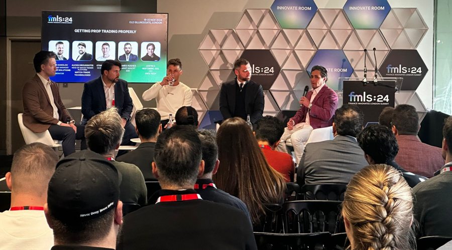 “秋冻”“贴秋膘”有讲究！专家回应秋季养生热门话题